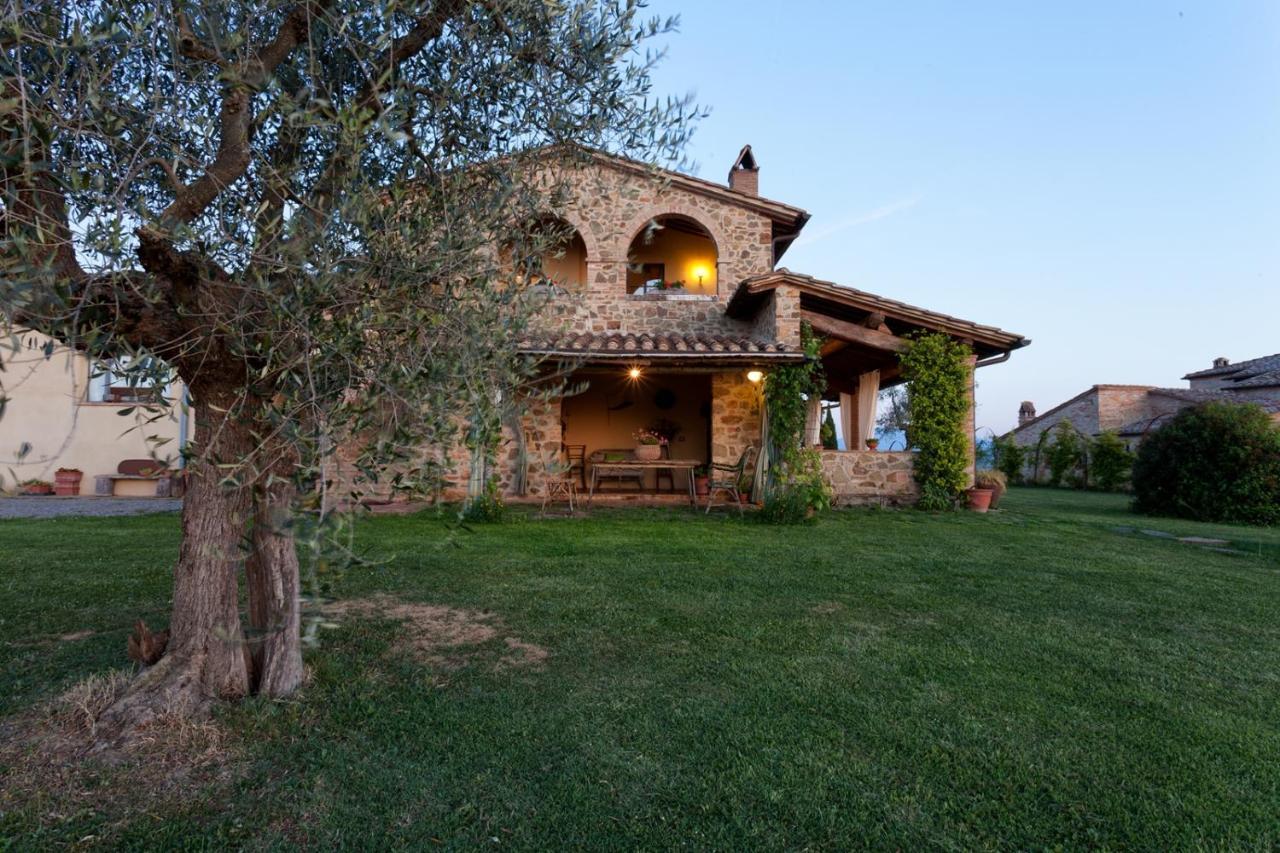 Agriturismo MONSOLE - Montalcino Exterior foto