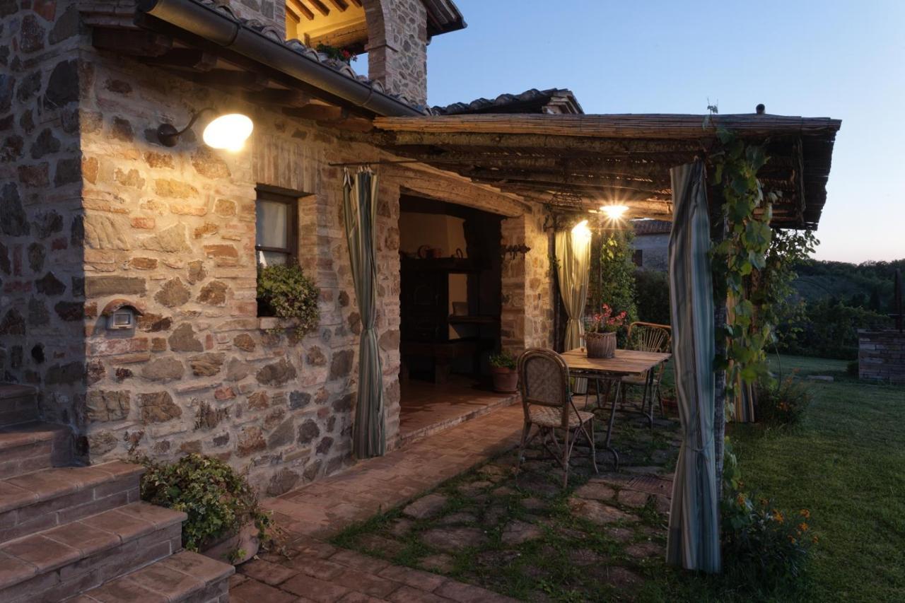 Agriturismo MONSOLE - Montalcino Exterior foto