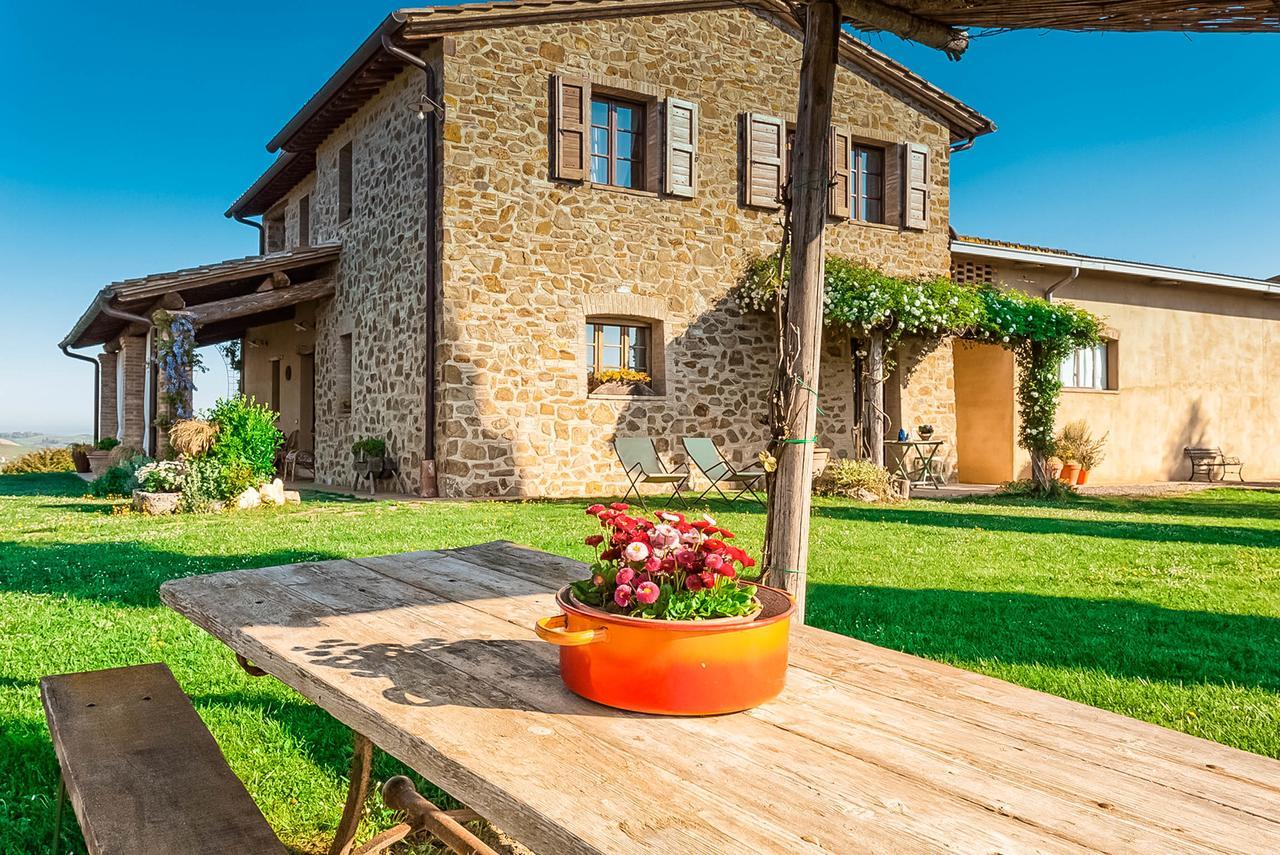Agriturismo MONSOLE - Montalcino Exterior foto